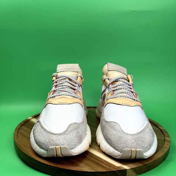 WOMENS ADIDAS NITE JOGGER WHITE GLOW ORANGE SIZE 9 - Picture 2 of 8